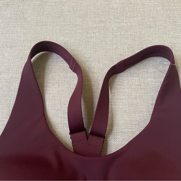 New Athleta advance sports bra burgundy sz 32D NWT high impact adjustable straps - Picture 5 of 11